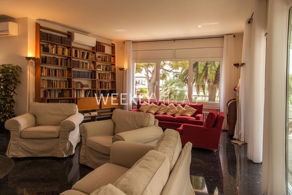 Villa Sitges Tupinetti Beach At 1 Min Walk Amaizing Garden And View Center Sitges 5 Minutes Walk Eksteriør billede